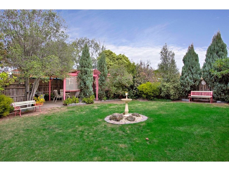 1 Acheron Close, Hallam VIC 3803