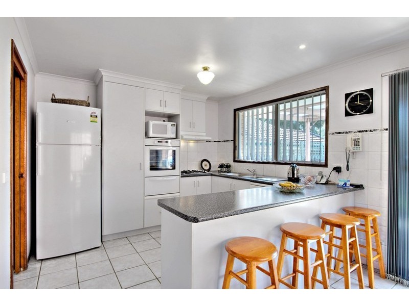 6A Coolong Avenue, Berwick VIC 3806