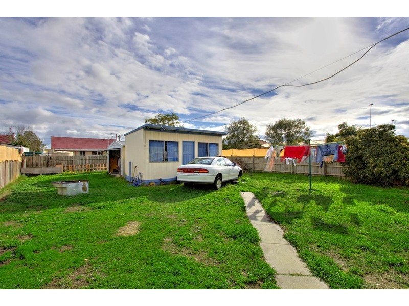 94 Power Road, Doveton VIC 3177