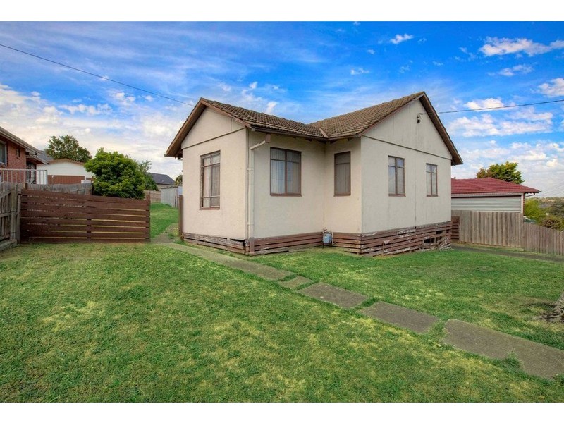 6 Almond Drive, Doveton VIC 3177