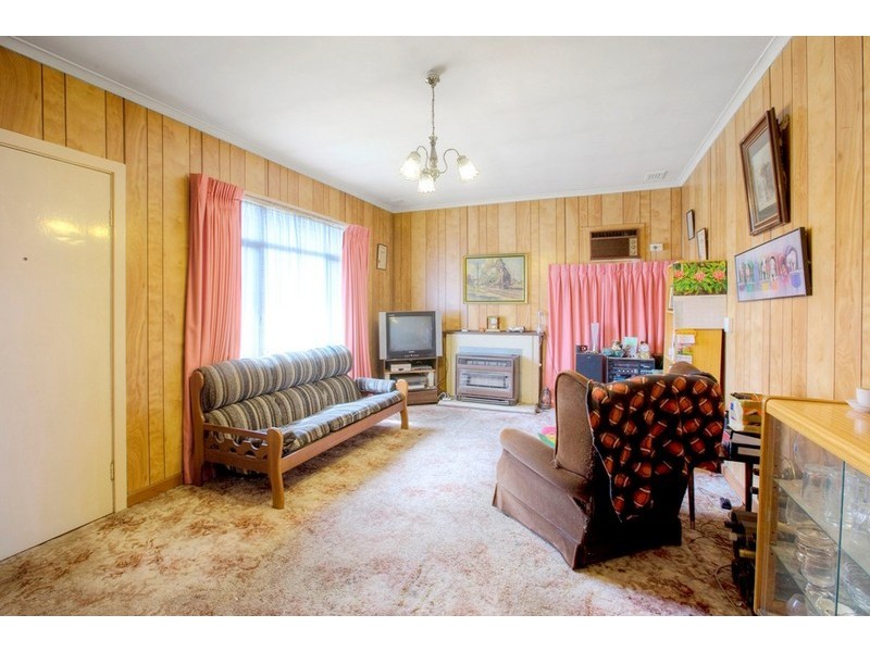 6 Almond Drive, Doveton VIC 3177