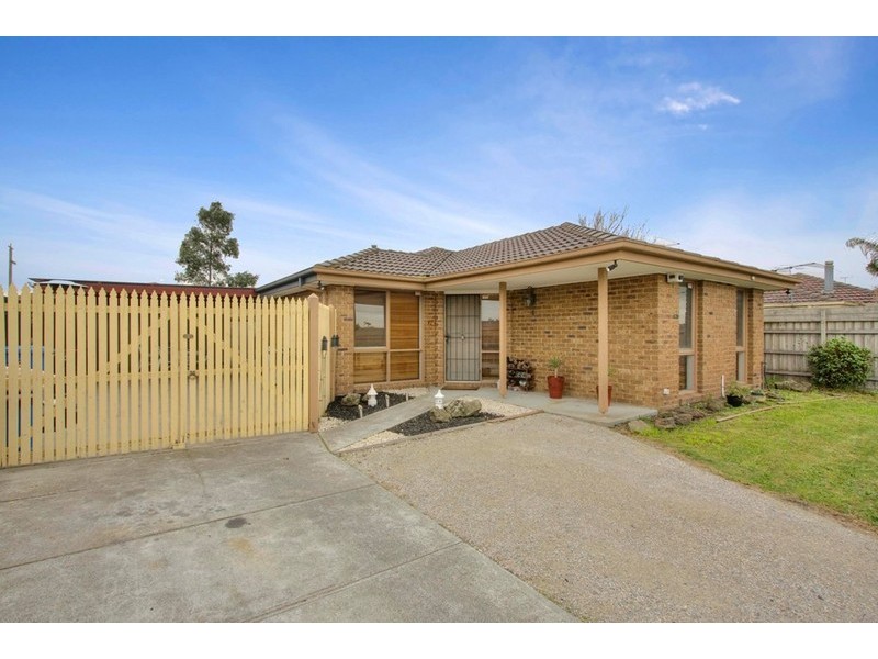 15 Ormond Road, Hampton Park VIC 3976