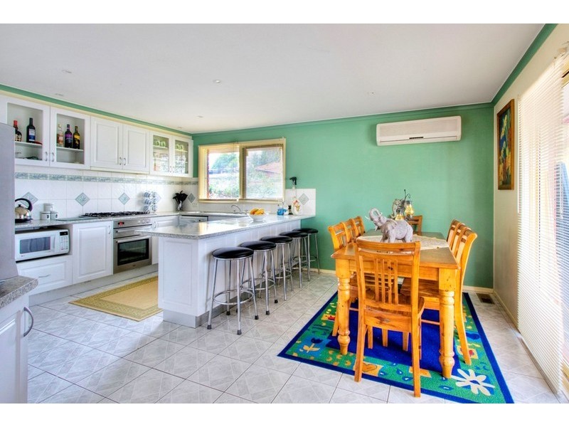 3 Glencaple Court, Endeavour Hills VIC 3802