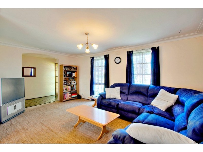 3 Howson Close, Endeavour Hills VIC 3802