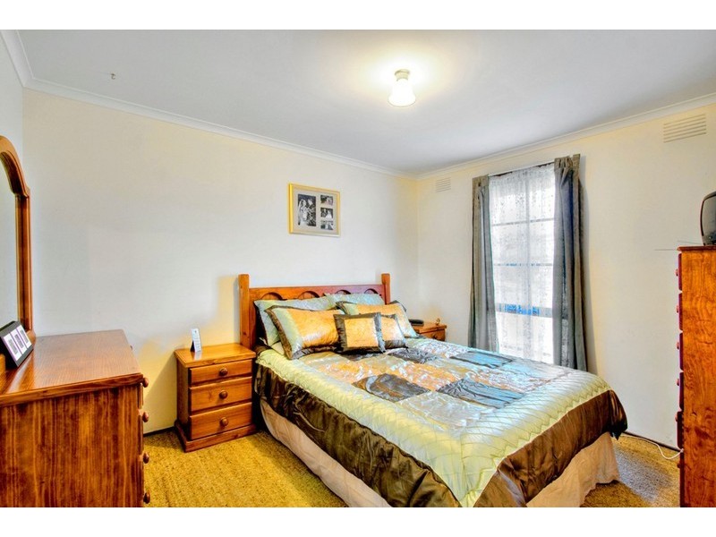 3 Howson Close, Endeavour Hills VIC 3802