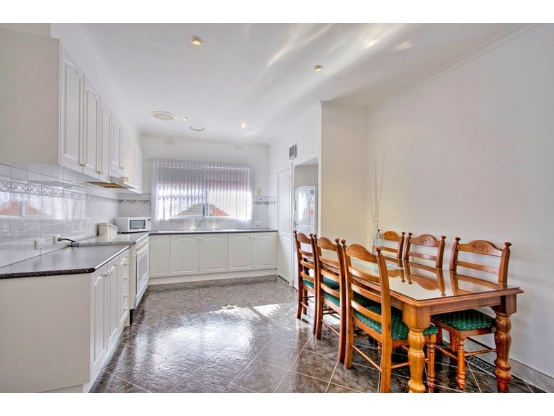 16 Conway Street, Dandenong VIC 3175