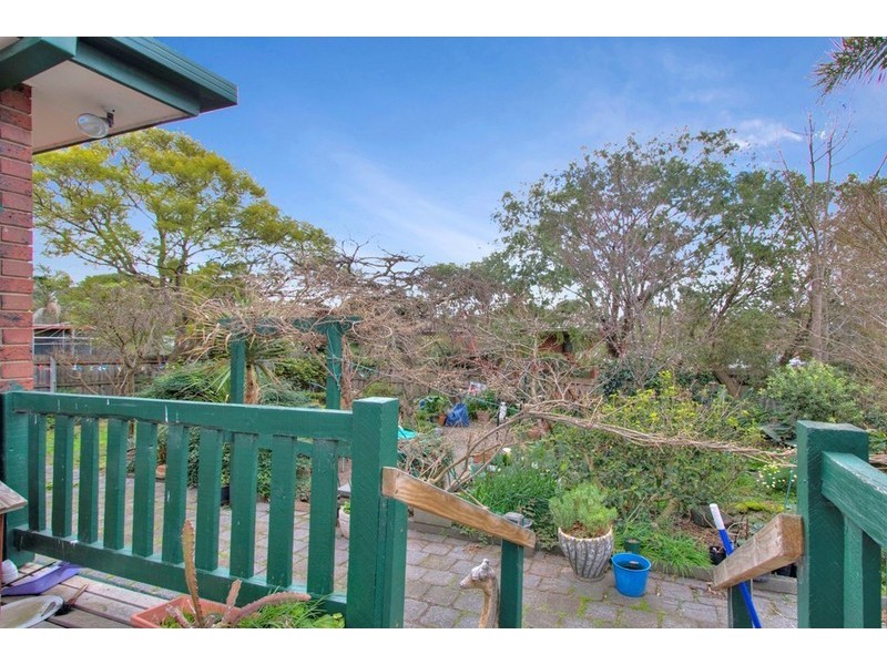 19 Howe Avenue, Dandenong North VIC 3175