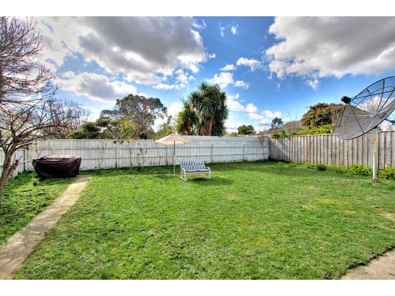 10 Pittosporum Grove, Doveton VIC 3177