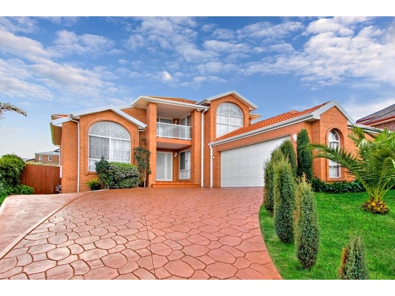 28 Renee Avenue, Endeavour Hills VIC 3802
