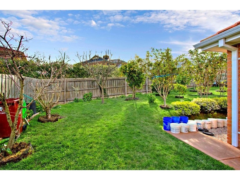28 Renee Avenue, Endeavour Hills VIC 3802