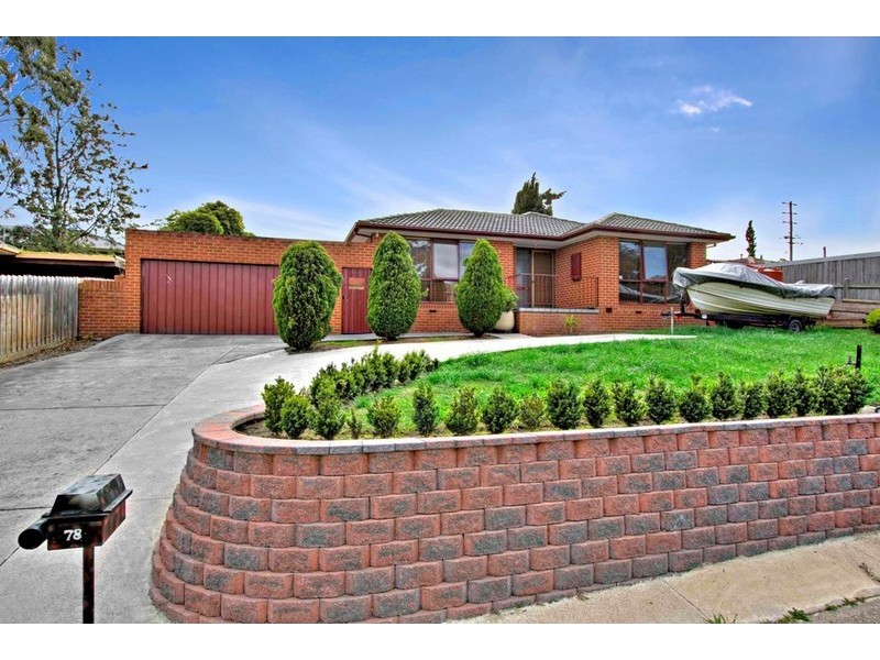 78 Essex Park Drive, Endeavour Hills VIC 3802