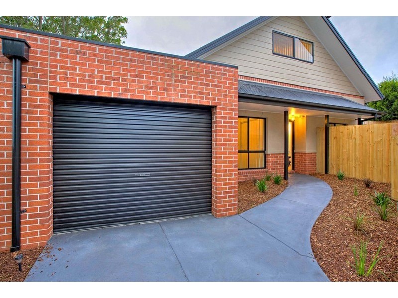 Unit 3/11 Laburnum Grove, Doveton VIC 3177