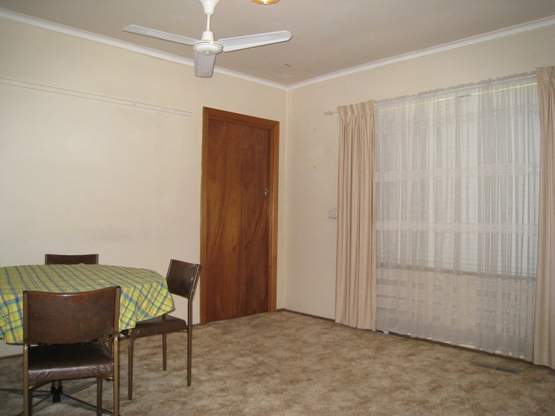 14 Bottle Brush Drive, Doveton VIC 3177