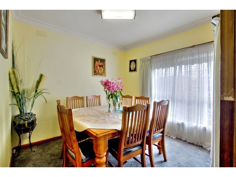 18 Loller Street, Springvale VIC 3171