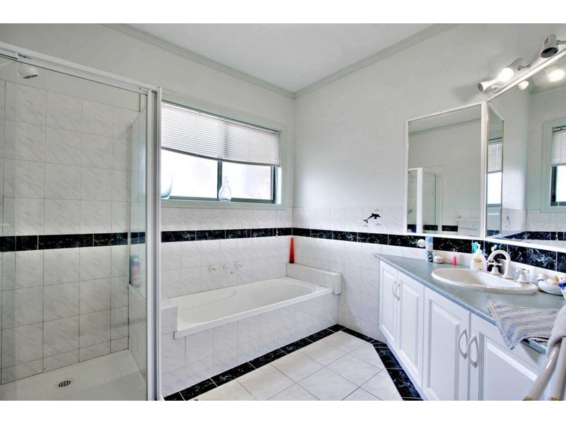 1/1232 Heatherton Road, Noble Park VIC 3174