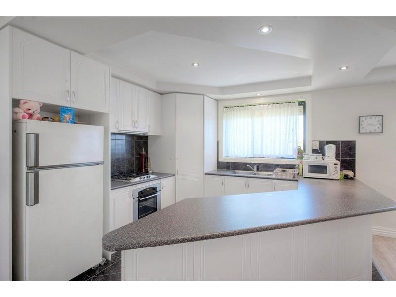 2/26 Jesson Crescent, Dandenong VIC 3175