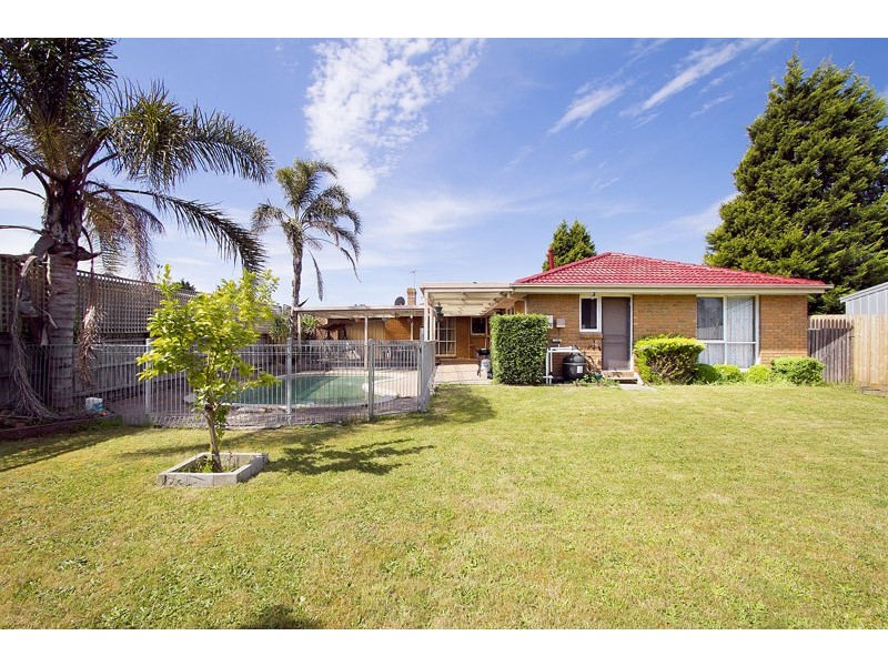 34 Arthur Phillip Drive, Endeavour Hills VIC 3802