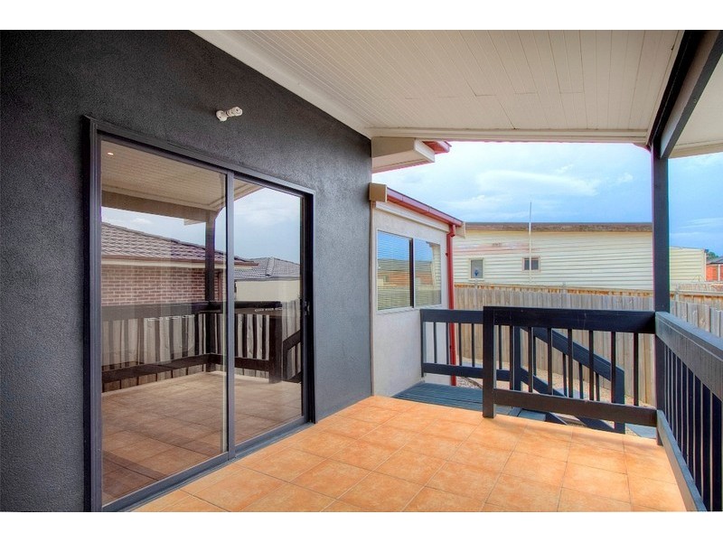 1/44 Wilma Avenue, Dandenong VIC 3175