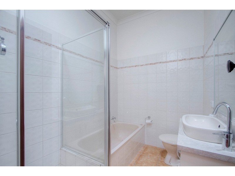 1/44 Wilma Avenue, Dandenong VIC 3175