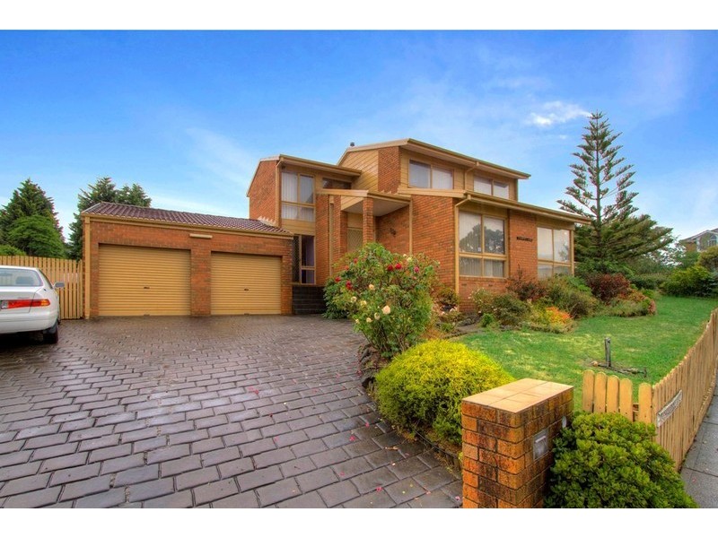 1 Chantell Avenue, Endeavour Hills VIC 3802