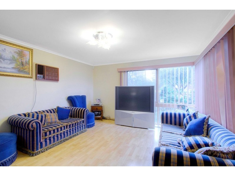 1 Chantell Avenue, Endeavour Hills VIC 3802