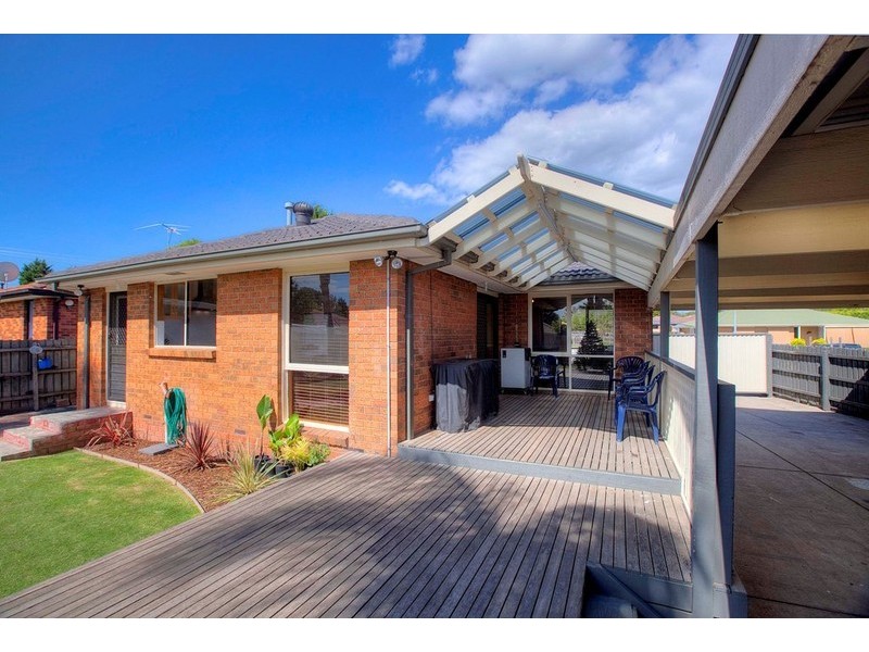 58 Girvan Circuit, Endeavour Hills VIC 3802