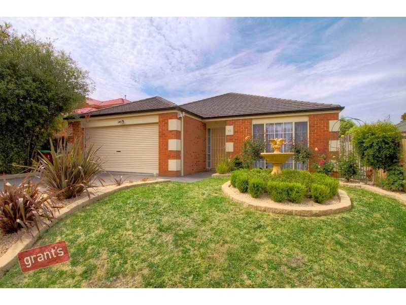 10 Tolmie Rise, Hallam VIC 3803