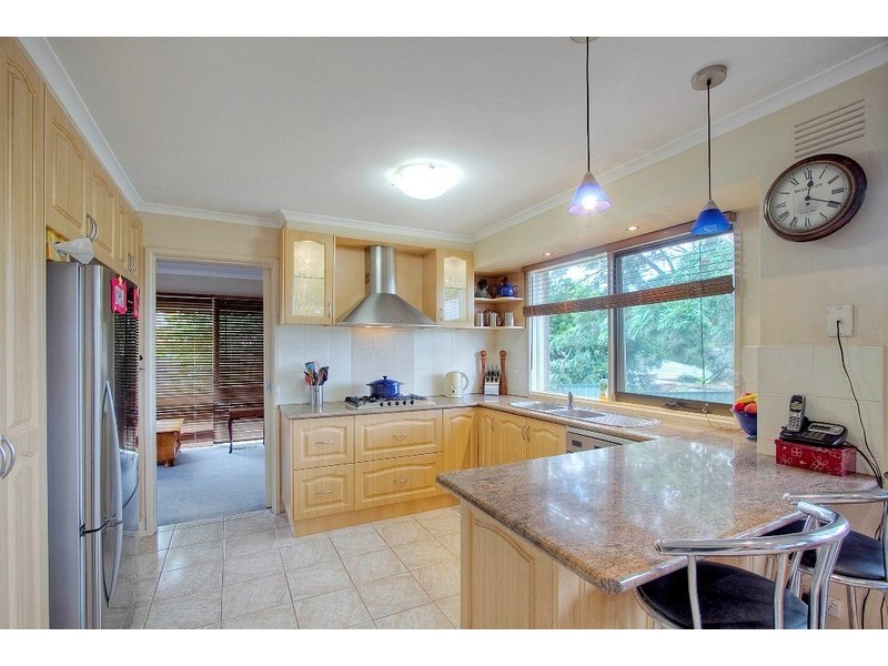 2 Pycnantha Court, Endeavour Hills VIC 3802