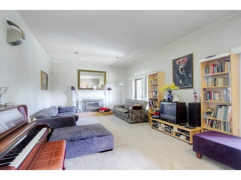 26 Bellbrook Drive, Dandenong North VIC 3175