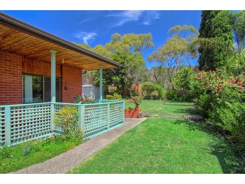 26 Bellbrook Drive, Dandenong North VIC 3175