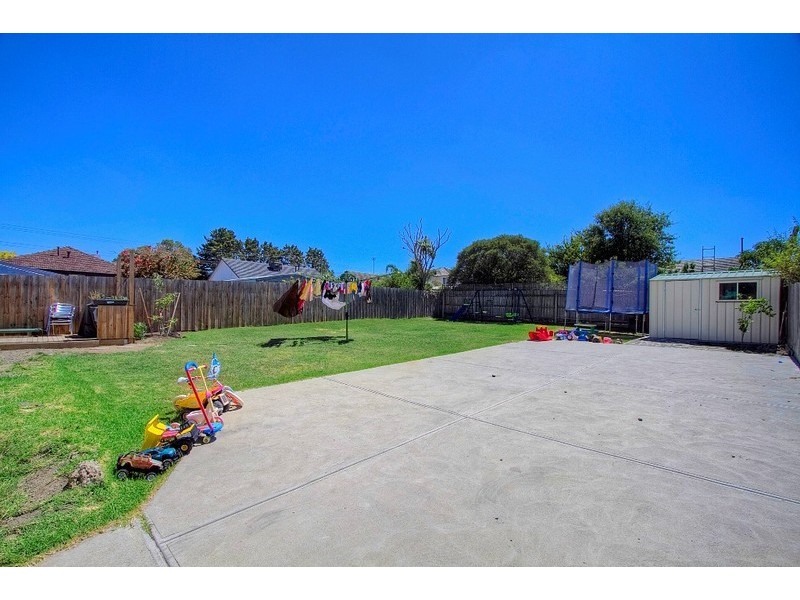 26 Almond Drive, Doveton VIC 3177