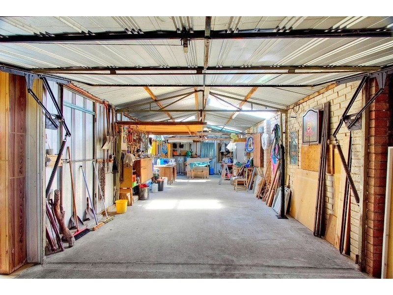 11 Liquidamber Street, Doveton VIC 3177