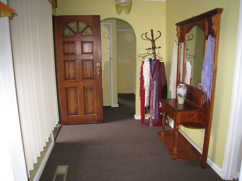 36 Cosier Drive, Noble Park VIC 3174