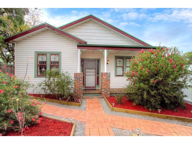 68 Railway Parade, Dandenong VIC 3175