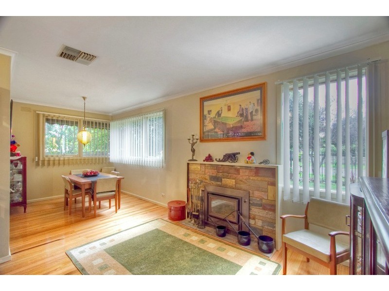 8 Cheam Street, Dandenong North VIC 3175