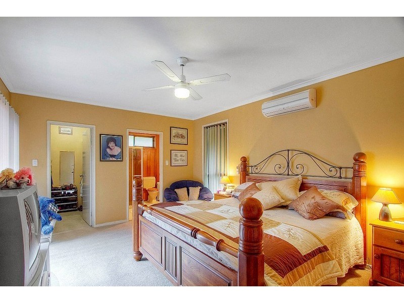 8 Cheam Street, Dandenong North VIC 3175