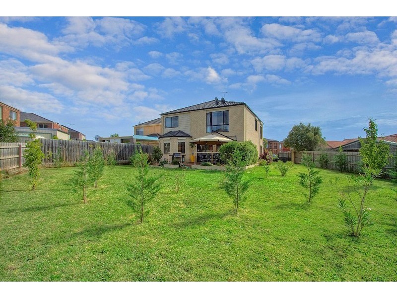 33 Arrino Crsecent, Hallam VIC 3803