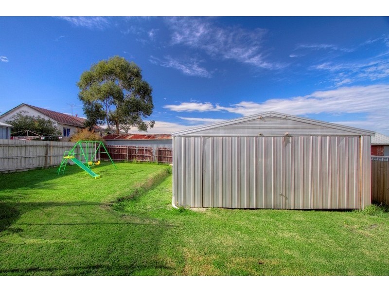 22 Tristania Street, Doveton VIC 3177