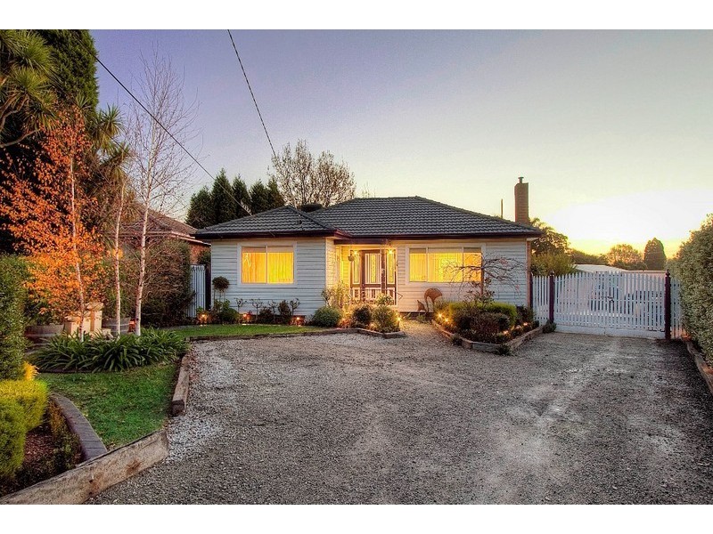 6 Clay Court, Dandenong North VIC 3175