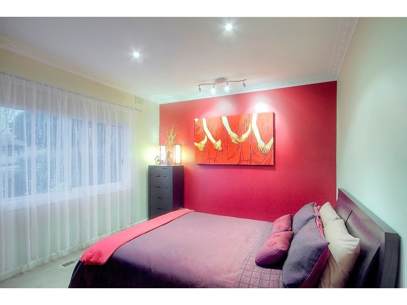 6 Clay Court, Dandenong North VIC 3175