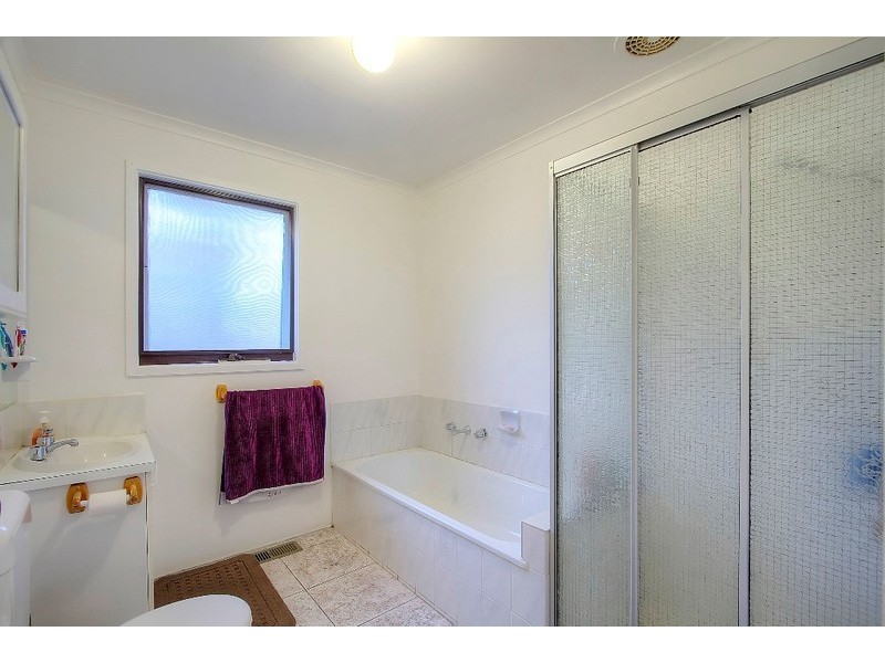 15 Glencaple Court, Endeavour Hills VIC 3802