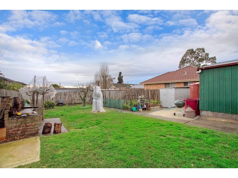 35 Grace Avenue, Dandenong VIC 3175