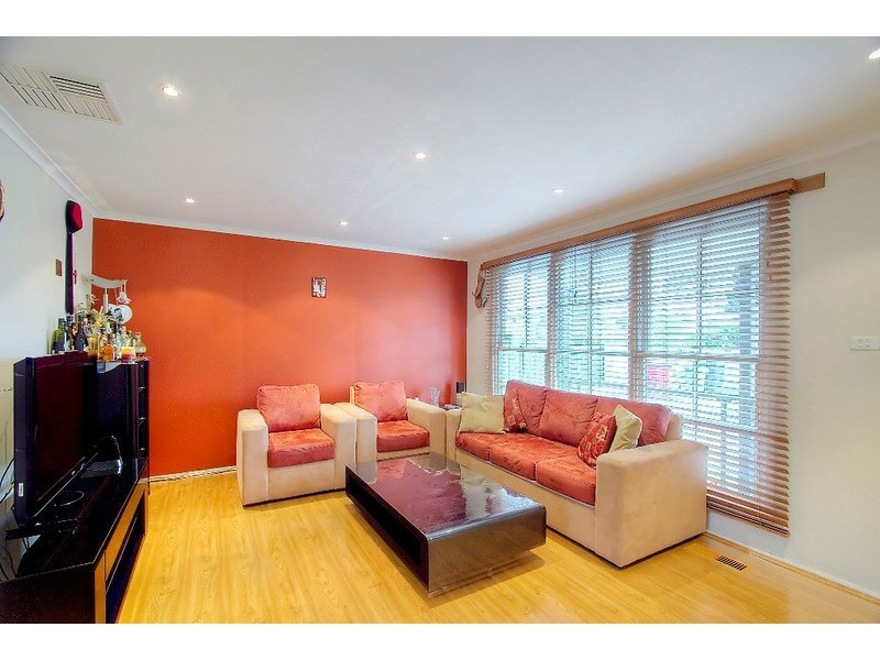 1/26 Louis Street, Doveton VIC 3177