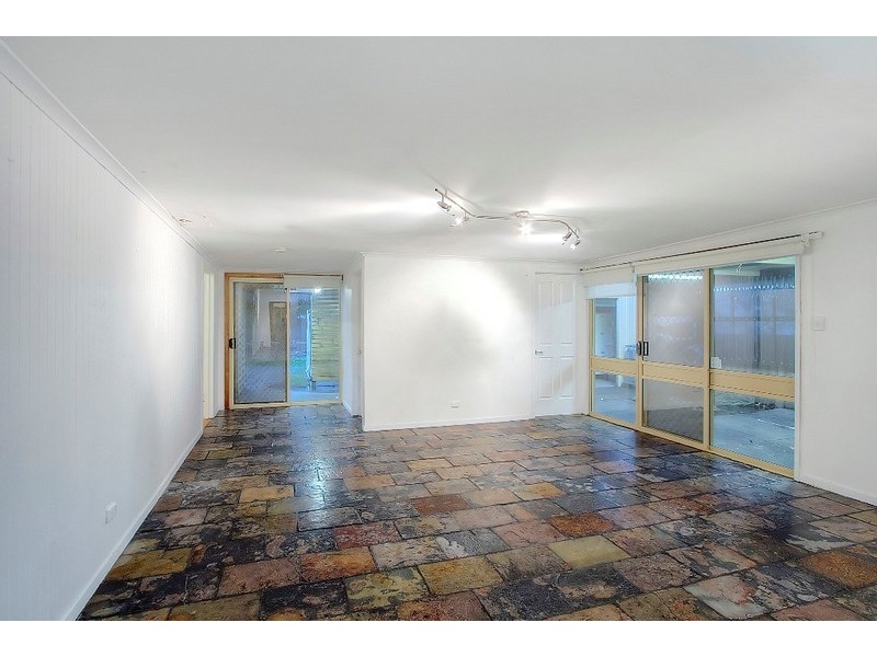 5 Janice Grove, Dandenong VIC 3175