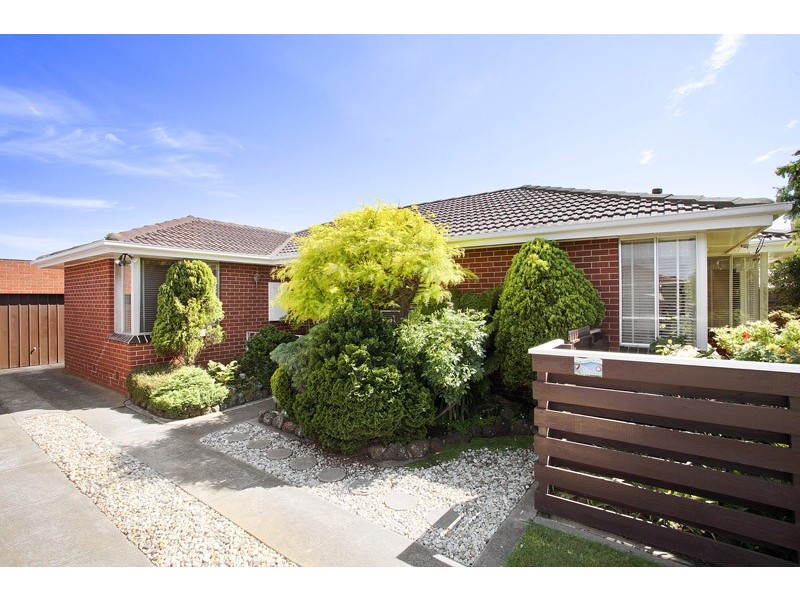 10 Laurus Court, Dandenong North VIC 3175