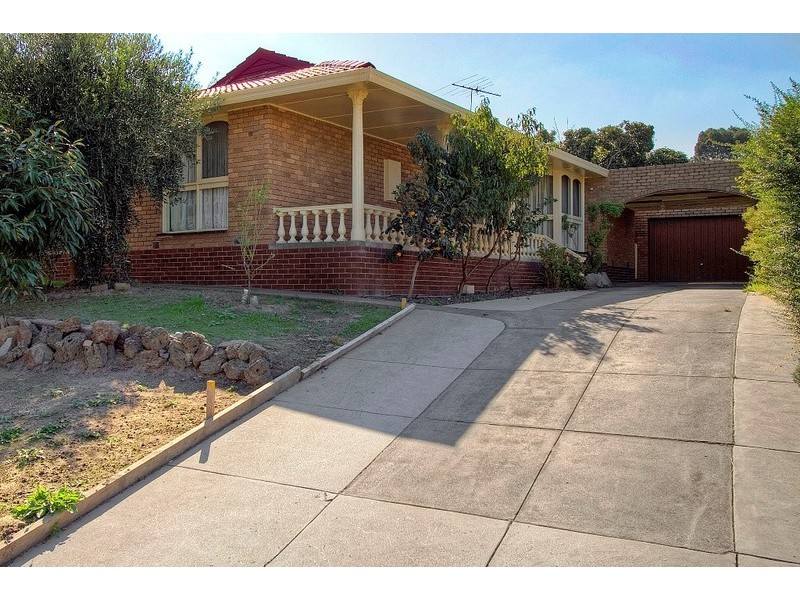 20 Rawdon Hill Drive, Dandenong North VIC 3175