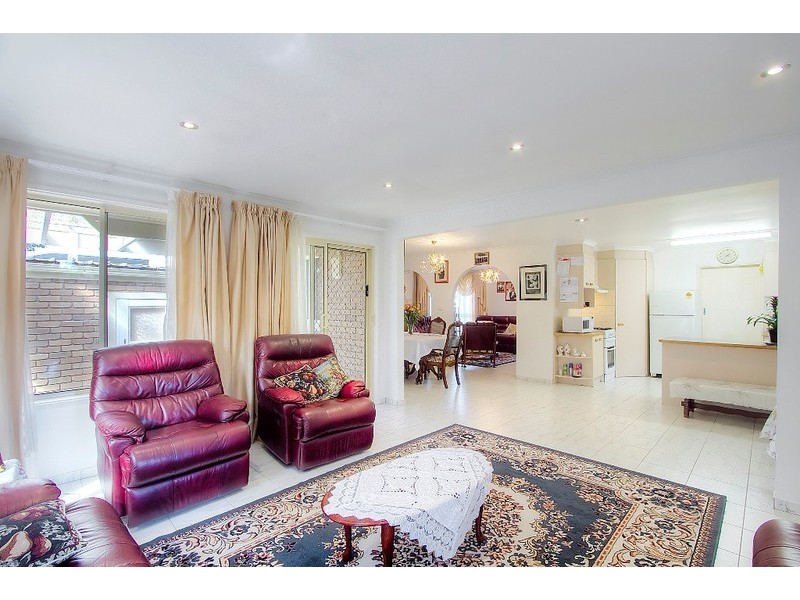 20 Rawdon Hill Drive, Dandenong North VIC 3175