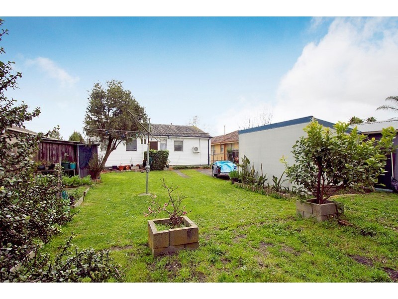 5 Crimson Drive, Doveton VIC 3177