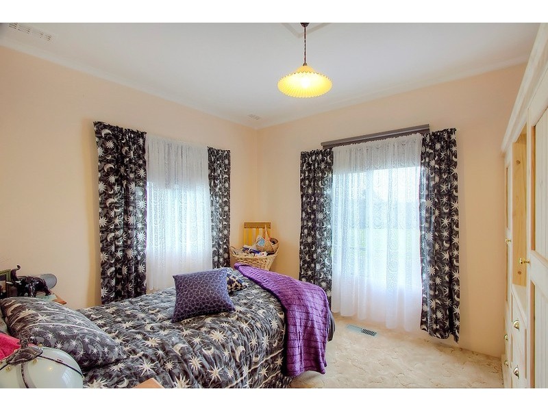 20 Laurel Avenue, Doveton VIC 3177