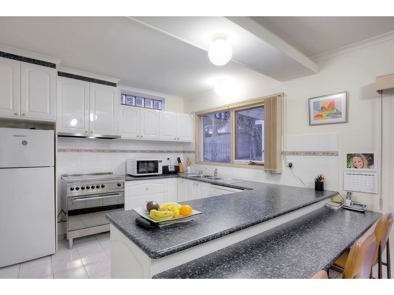 17 Sutherland Court, Endeavour Hills VIC 3802
